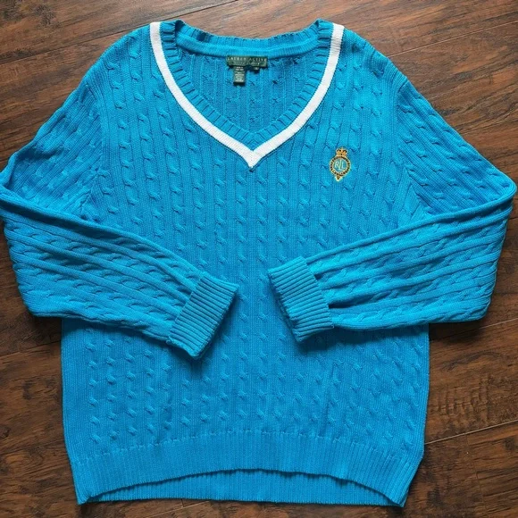 Ralph Lauren Active Cotton V-neck Preppy Cable Knit Sweater - Picture 4 of 12